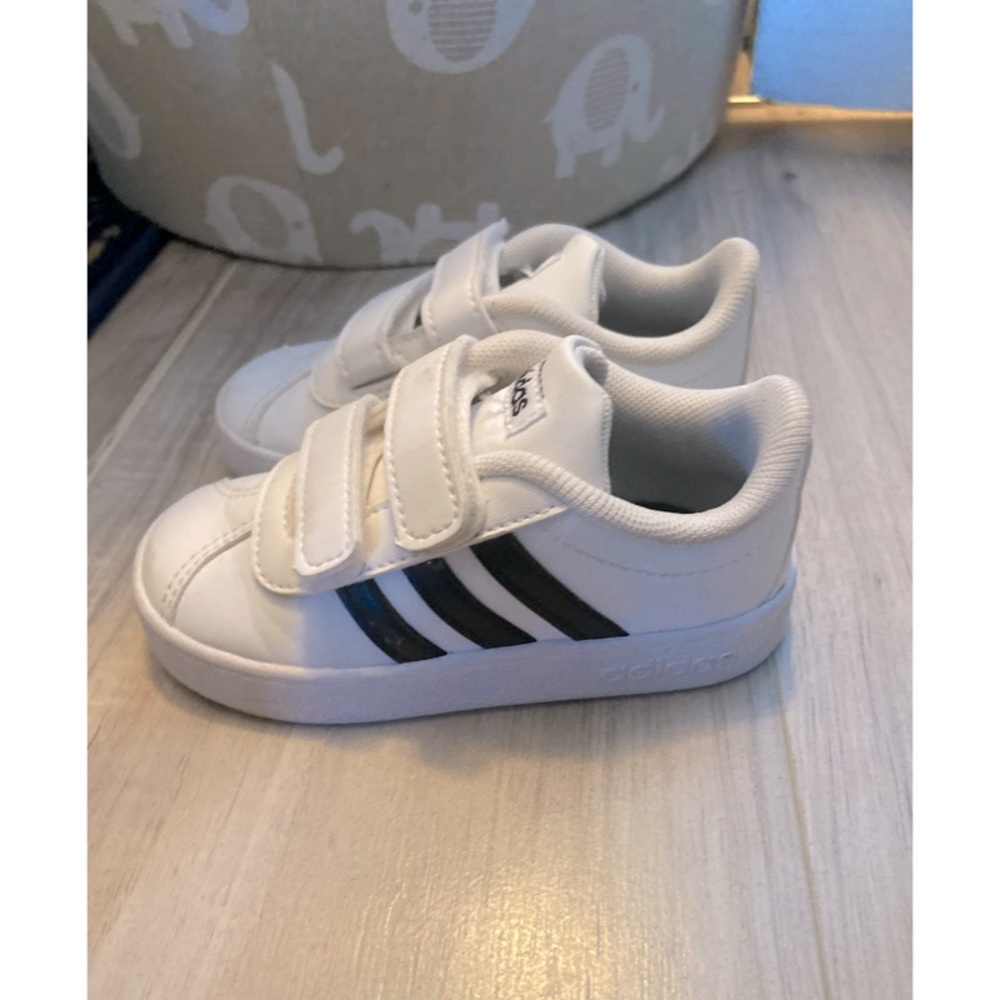 Velcro Adidas